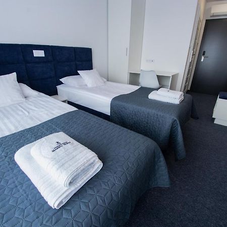 Apartment & Room Marina Borki - Pokoje アウグストゥフ エクステリア 写真